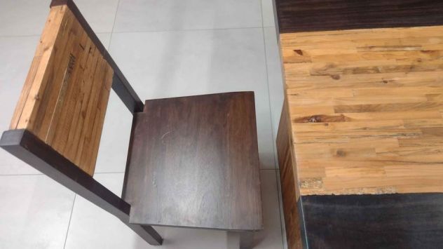 Vendo Tavolo Etnico 90x90 e 2 sedie standard e 2 sedie con braccioli - Foto 2