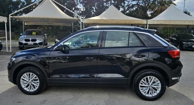 Volkswagen T-Roc 1.6 TDI SCR Business BlueMotion Technology - Foto 10