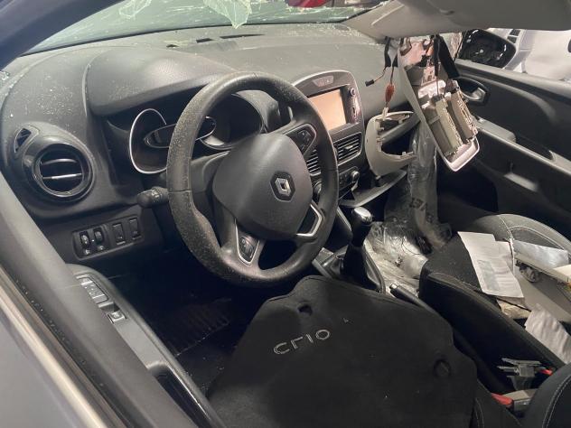 Renault Clio dCi 8V 90CV Start&Stop 5 porte Energy Intens - Foto 3