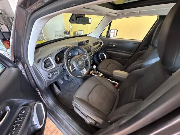 Jeep Renegade 1.6 Mjt 120 CV Longitude - Foto 6