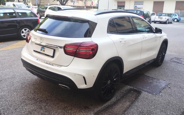 Mercedes-benz GLA 200 d Automatic Night Editin AMG Line - Foto 8