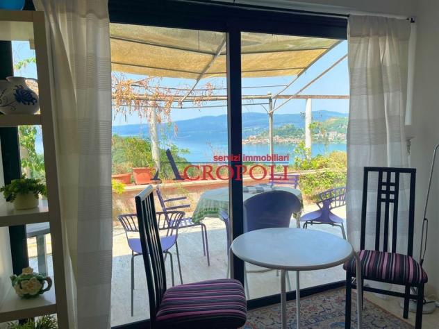 Villa bifamiliare 6 locali - Rif. 2678