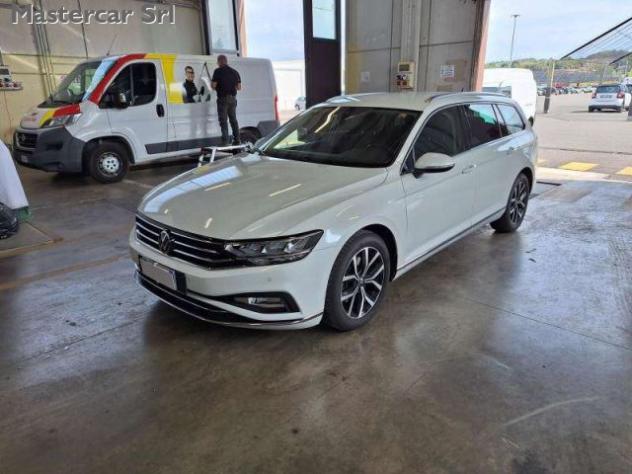 VOLKSWAGEN Passat Variant Passat Variant 2.0 tdi Executive 200cv dsg - GH430 rif. 24048663 - Foto 2