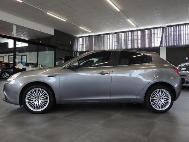 ALFA ROMEO - Giulietta - 2.0 JTDm-2 170 CV Distinctive-Pelle C.L.17 - Foto 8