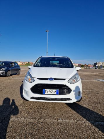 Ford BMax ecobost 1000 benzina Titanium Business - Foto 2