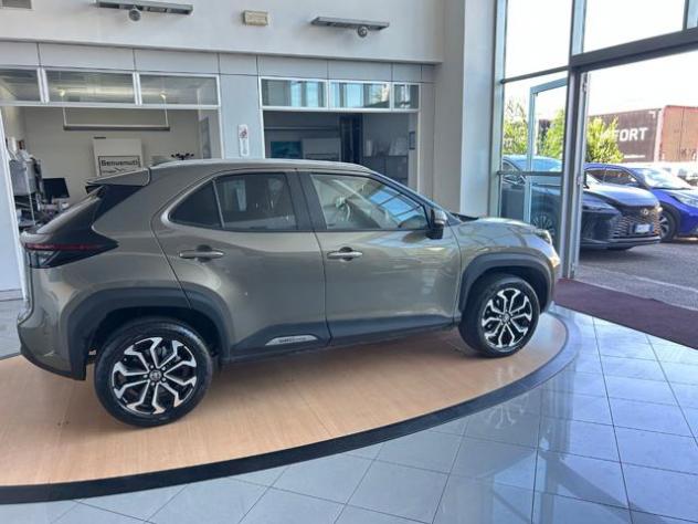 TOYOTA Yaris Cross 1.5 Hybrid 5p. E-CVT Trend rif. 23877762 - Foto 5