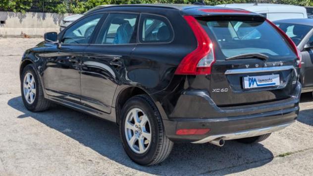 VOLVO XC60 2.0d Geartronic 136cv rif. 23742216 - Foto 4