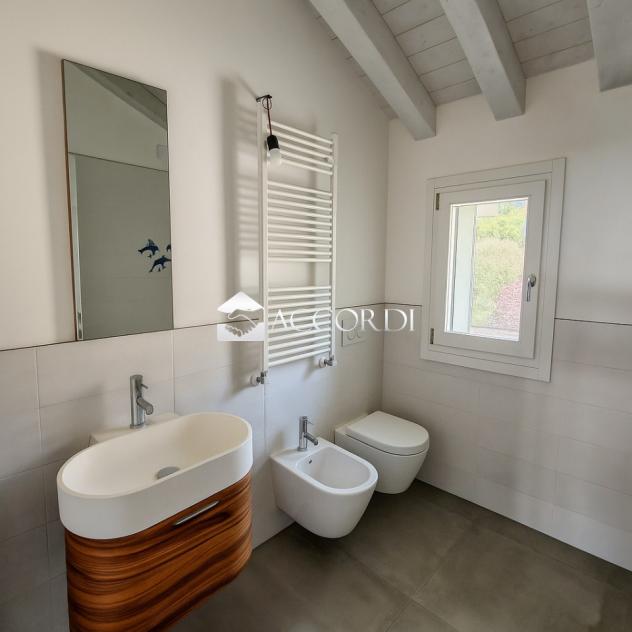 CASA INDIPENDENTE di 5 vani e di 400 mq (MASER) rif. BL082 - Foto 12
