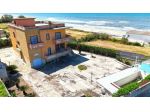 PRESTIGIOSA VILLA CON PISCINA FRONTE MARE - LEVAGNOLE MARE - SESSA AURUNCA V3139