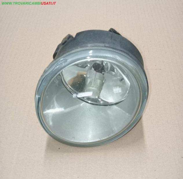 PROIETTORE FENDINEBBIA D. 67736901  Parti elettriche  Fanaleria  Fendinebbia dx. RENAULT - KANGOO - 01-04-2003 - 01-02-2008, RENAULT - LAGUN