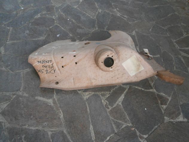 Passaruota anteriore SINISTRO Fiat 127 berlina special 1° prima serie lato guida - Foto 3