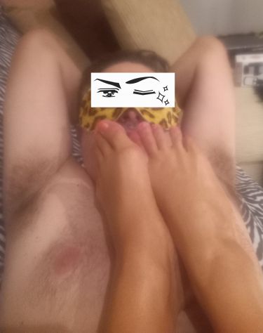 Singolo cerca donna over 50nper sessioni fetish piedi - Foto 9 Tel:3715907946