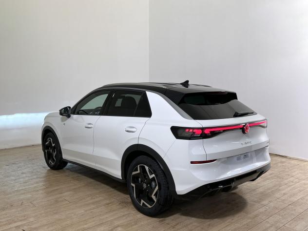 Volkswagen T-Roc T-Roc 1.5 etsi R-Line 150cv dsg - Foto 6