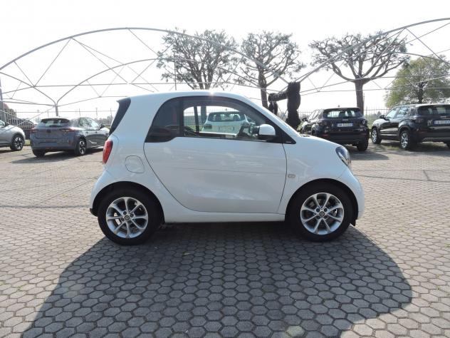 smart fortwo Fortwo 1.0 Passion 71cv - Foto 4