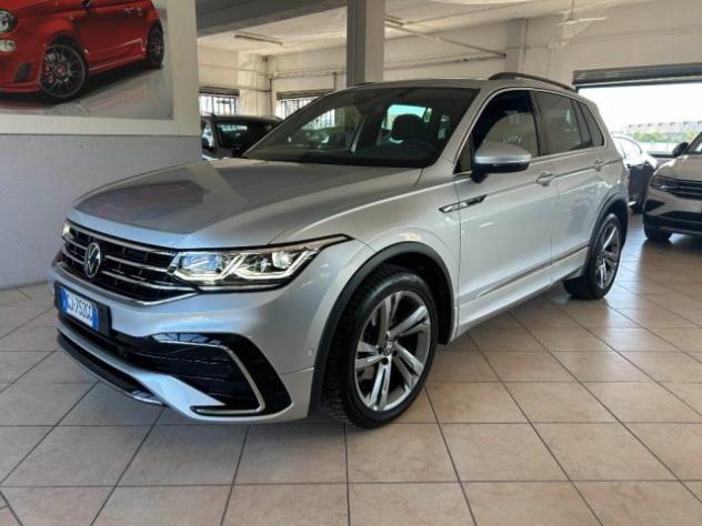 VOLKSWAGEN Tiguan 2.0 TDI 150 CV SCR DSG R-Line rif. 23979242