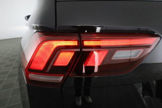 VOLKSWAGEN Tiguan Tiguan 2.0 TDI 150 CV SCR DSG Life rif. 23697843 - Foto 10
