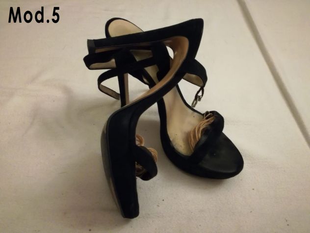 Vari modelli scarpe e vestiti usati - Foto 8