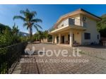 Villa di 150 m² con 4 locali in vendita a Francavilla di Sicilia