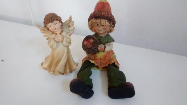 Angeli, troll ed altro in terra cotta