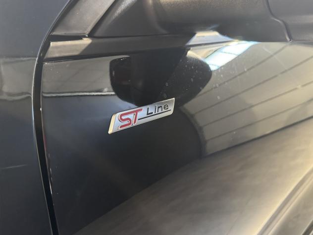 Ford Kuga 1.5 EcoBoost 186CV 2WD ST-Line Auto - Foto 9