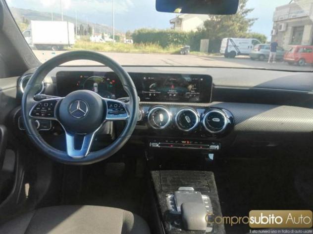 MERCEDES-BENZ CLA 180 Automatic Shooting Brake Sport rif. 24161936 - Foto 8