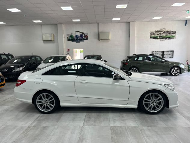 Mercedes-Benz E 220 Coupe cdi - Foto 4