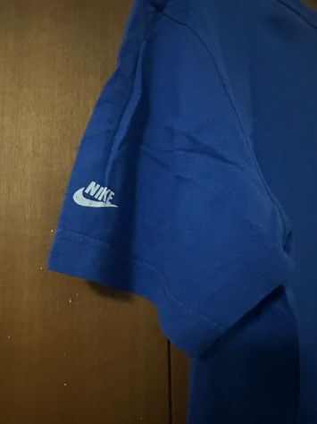 T-shirt Nike Grafica Urban / Graffiti - Blu Elettrico - Foto 2