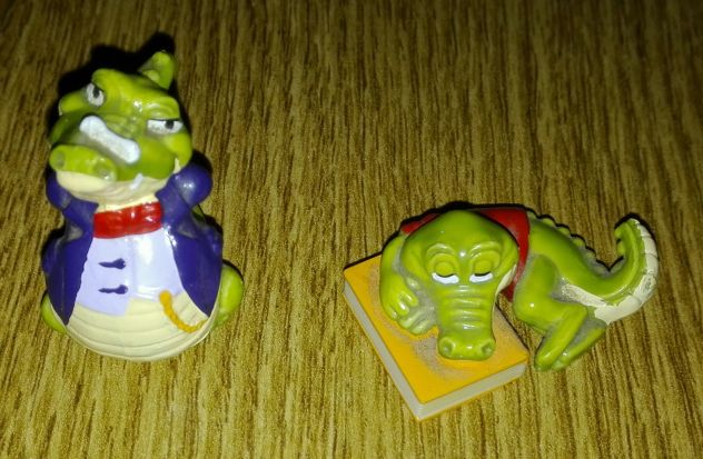 2 KINDER SORPRESA : Allegra scuola dei Coccodritti 1992 Nuovi.