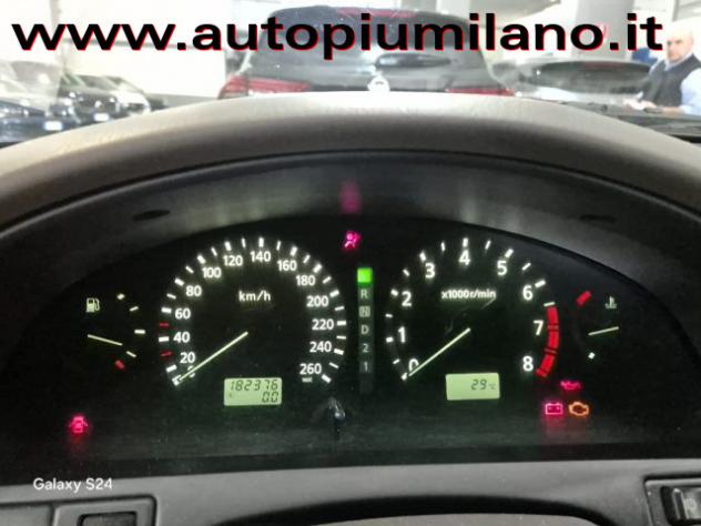 NISSAN Maxima QX 2.0 V6 24V rif. 23834021 - Foto 8