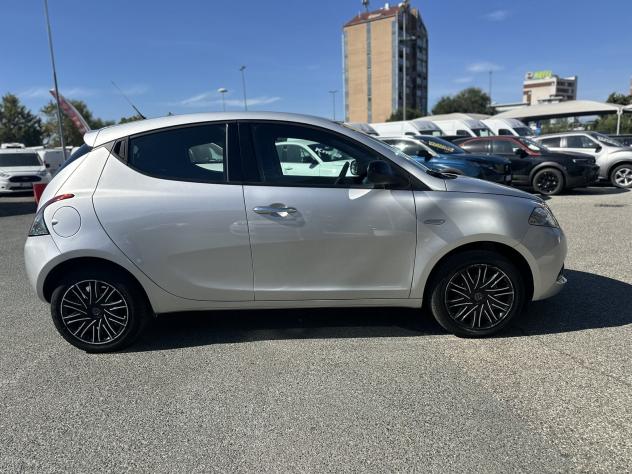 Lancia Ypsilon 1.2 69cv Gold - Foto 8