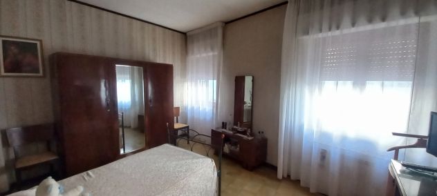 Abitazione in centro storico su tre livelli - Foto 6