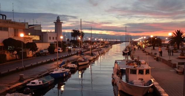 appartamento in vendita a Viareggio in zona Marco Polo