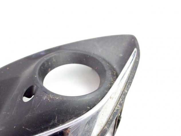 13286026 MASCHERINA RIVESTIMENTO FENDINEBBIA PARAURTI ANTERIORE LATO DESTRO OPEL CORSA D 1.3 D 55KW 5M 3P (2011) RICAMBIO USATO - Foto 2