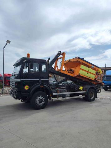 MERCEDES-BENZ 18-24 4x4 scarrabile e spargisale rif. 24032085 - Foto 2