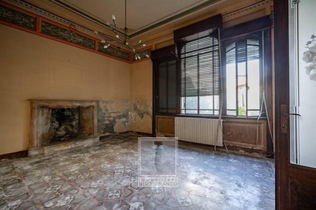 PORZIONE DEL 1800 DA RESTAURARE A COLLE BRIANZA - Foto 10