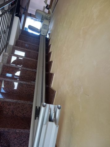 2 montascale per disabili nuovi - Foto 10