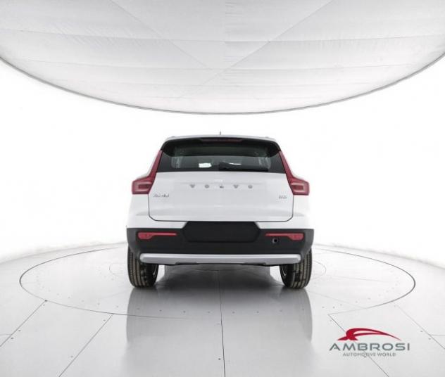 VOLVO XC40 B3 Mild hybrid Benzina Essential rif. 23986874 - Foto 6
