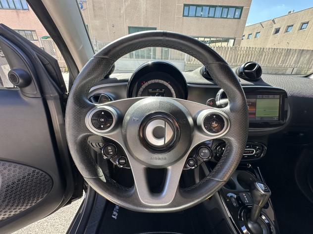 smart fortwo 90 TURBO Twinamic Xclusive Brabus Pack - Foto 9