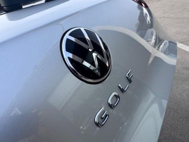 VOLKSWAGEN Golf 2.0 TDI 150 CV DSG SCR Life rif. 23689834 - Foto 9
