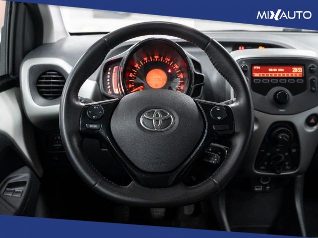 Toyota Aygo 1.0 X-Cool 5 Porte 69CV EU6 - Foto 12