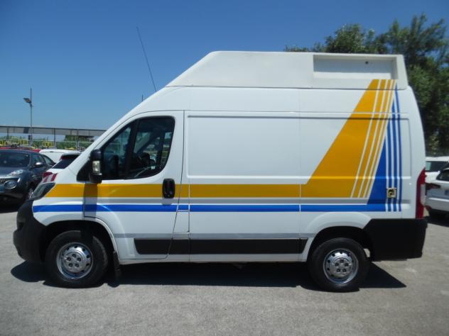 Peugeot Boxer 335 2.0 BlueHDi 130CV PC-TN Furgone - Foto 4