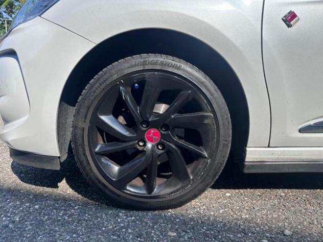 DS AUTOMOBILES DS 3 1.2 83cv Performance Line rif. 24162813 - Foto 7