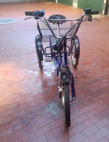 Vendo bicicletta a tre ruote con pedalata assistita - Foto 2