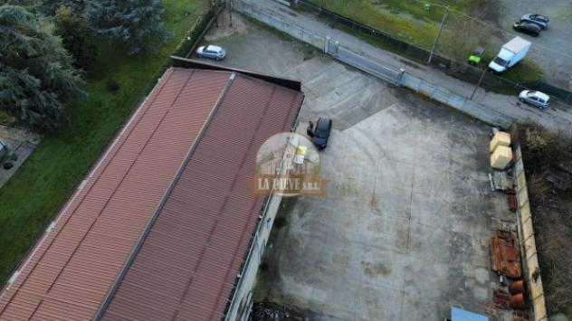 Immobile di 1100 m² con 2 locali in vendita a Novi Ligure - Foto 4