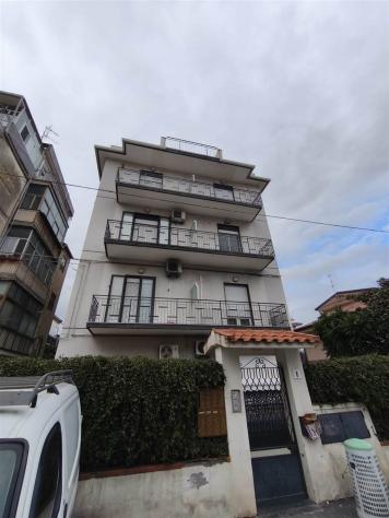 Appartamento in vendita in contesto signorile