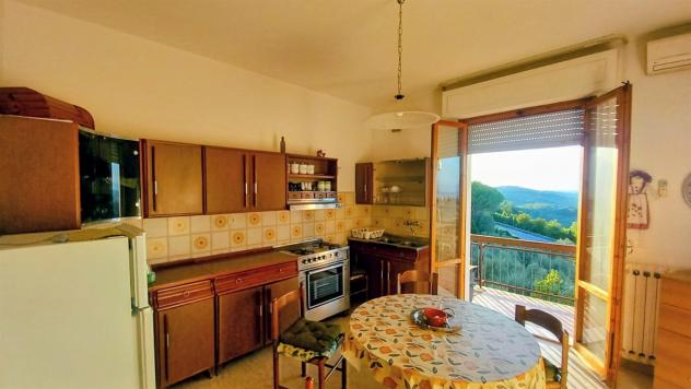 VENDESI A GAMBASSI TERME APPARTAMENTO DI 120 MQ CON GARAGE DI 50 MQ - Foto 2
