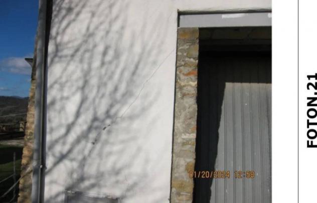 Immobile in asta di 116 m² con più di 5 locali e box auto in vendita a Perugia - Foto 2