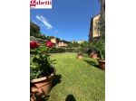 Rif. S2670 - Siena Camollia – zona Le Lupe - Giardino e posto auto