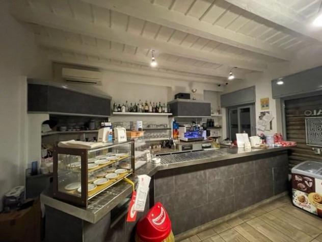 VENDITA ATTIVITA' BAR IN CENTRO PAESE - Foto 3