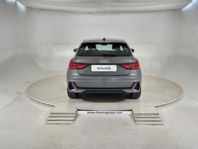 Audi A1 II 2019 Sportback Benzina Sportback 30 1.0 tfsi S Line Edition 116cv s-tr - Foto 3